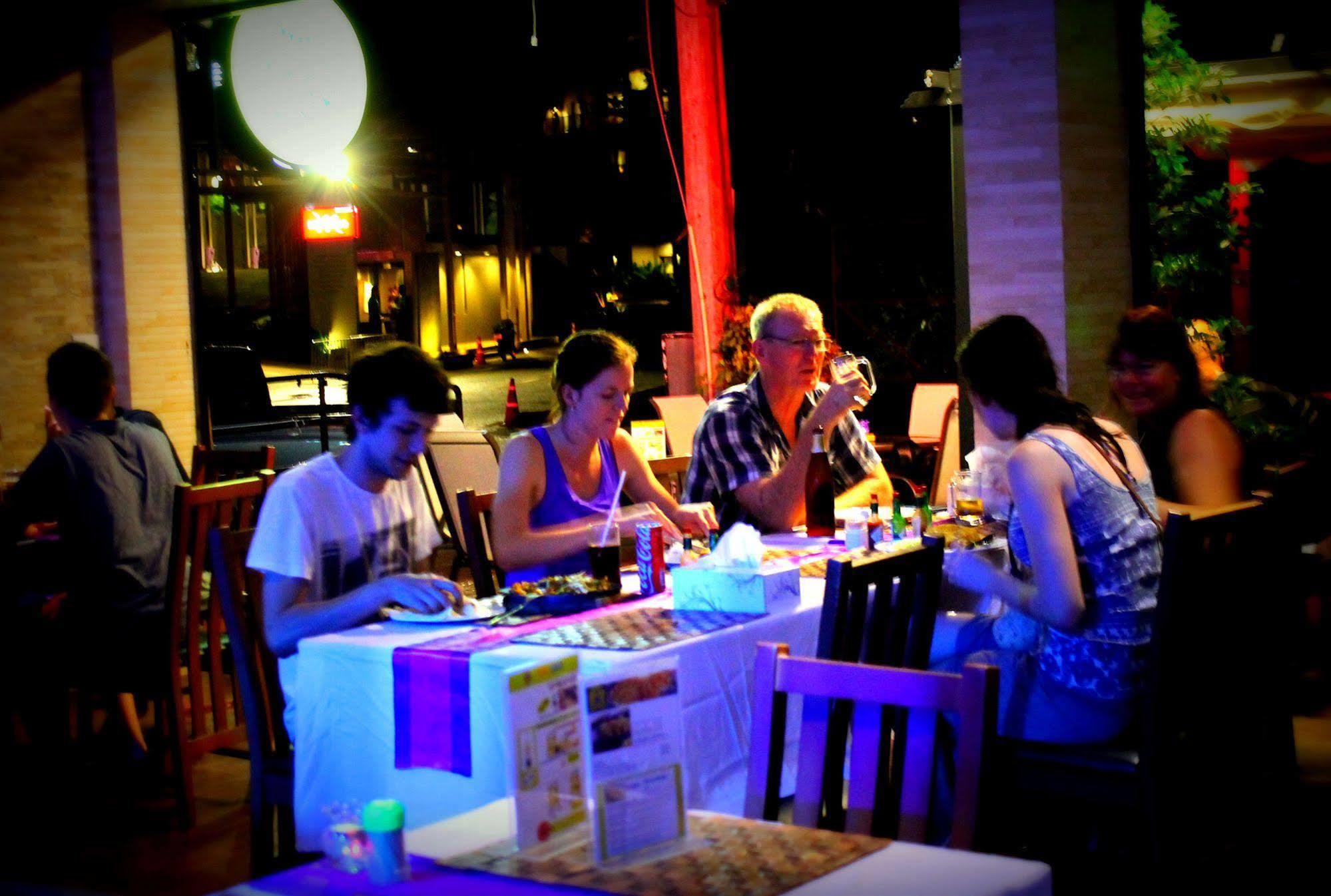 Silver Sand Suites Hotel Ao Nang Beach Ngoại thất bức ảnh